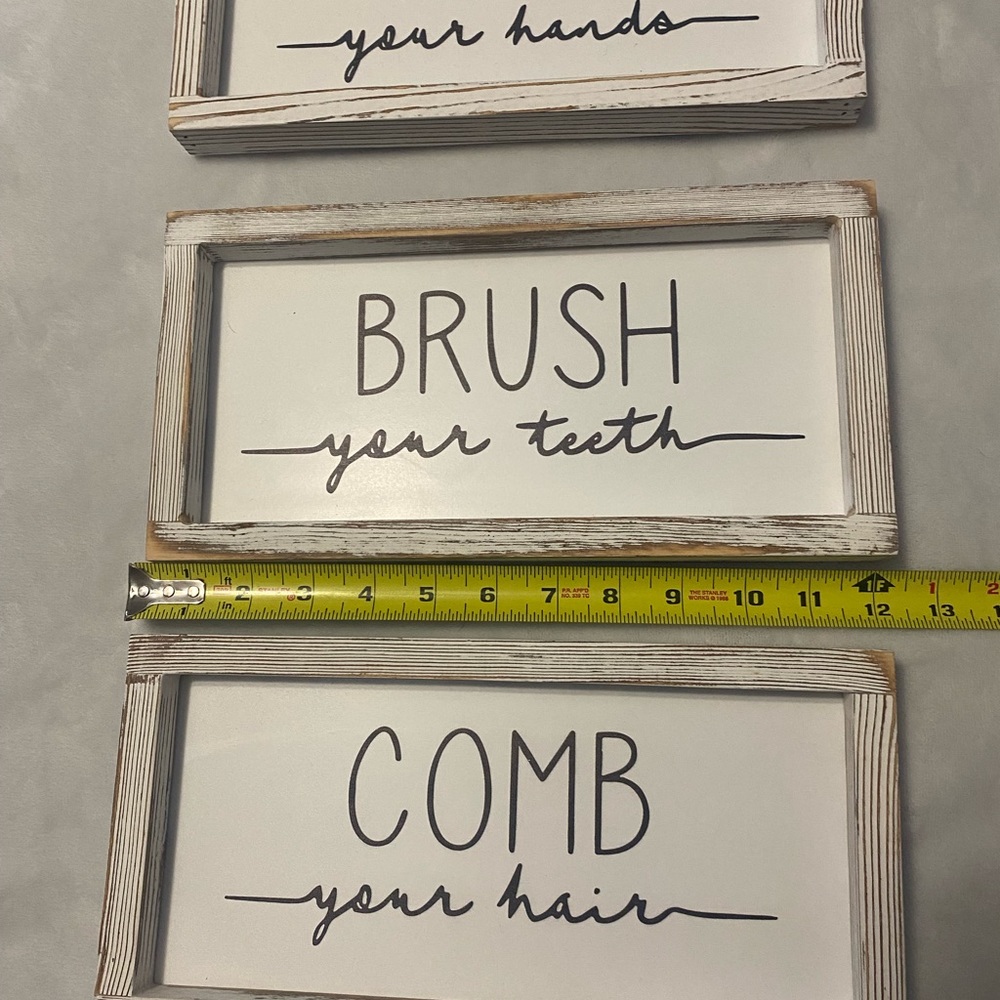 Bathroom decor